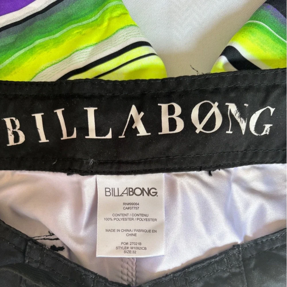 Billabong Striped Board Shorts Men's Size 38 Purple Green Surf Swim‎ Trunks
